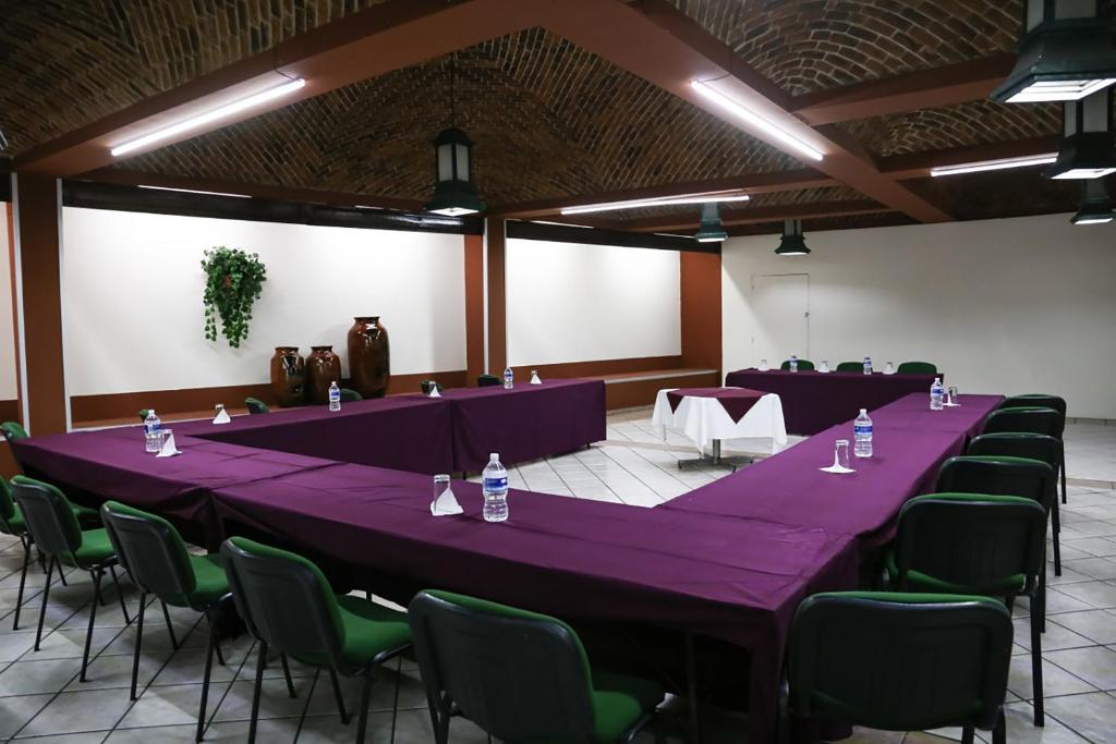 Konferenční prostory v ubytování Hotel & Suites Villa del Sol