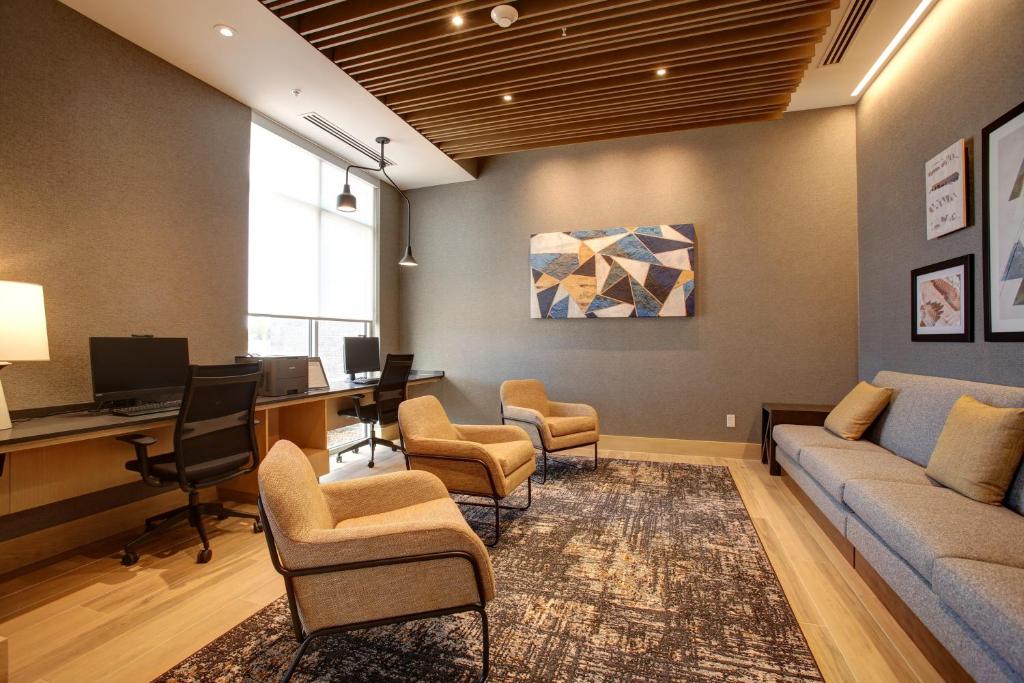 Hyatt Place at Wichita State University photo