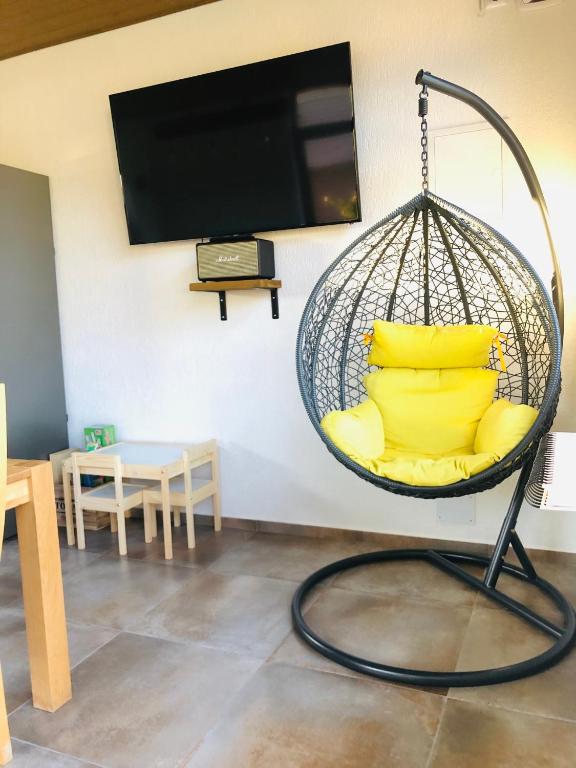 TV a/nebo společenská místnost v ubytování Relax House