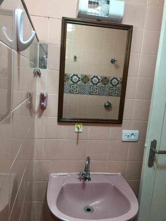  Apartamento PRAIA do TOMBO - Guarujá