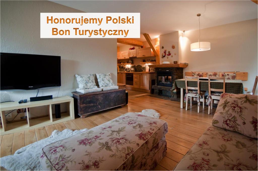 Televisyen dan/atau pusat hiburan di Apartments Zakopane Center