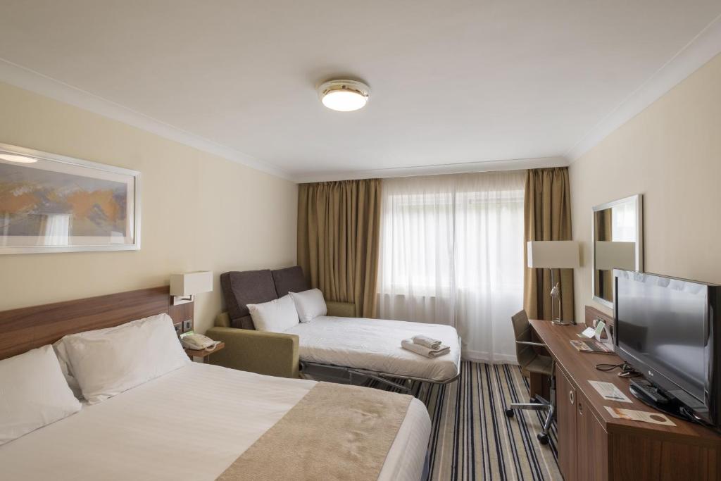 Holiday Inn Stoke on Trent M6 Jct15, an IHG Hotel - 