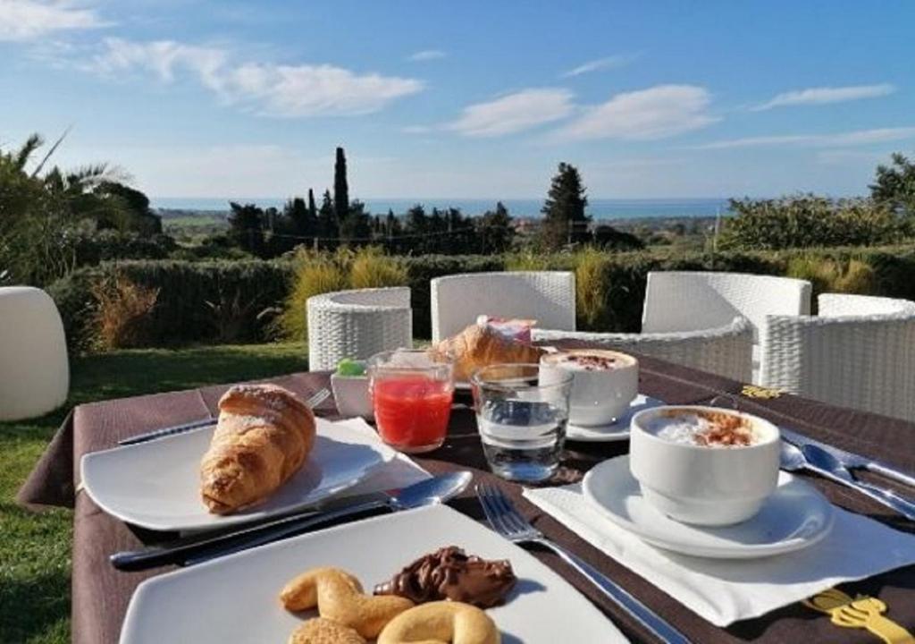 Villa La Lumia B&B Suites & Apartments - 10