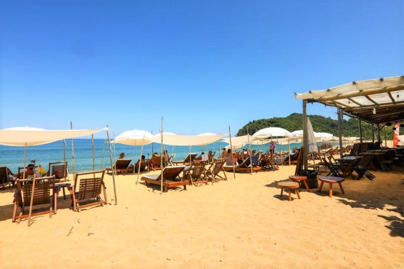  Apartamento novíssimo e bem localizado - Itaguá - UBATUBA-SP