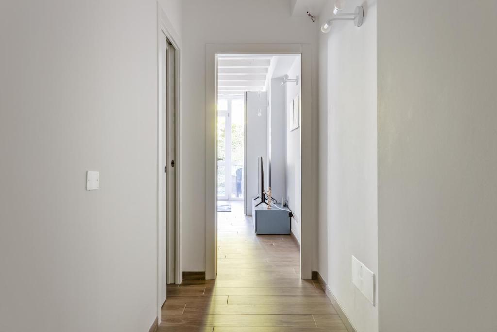Fotografia z galérie ubytovania Loft Moderno sui Navigli v Miláne
