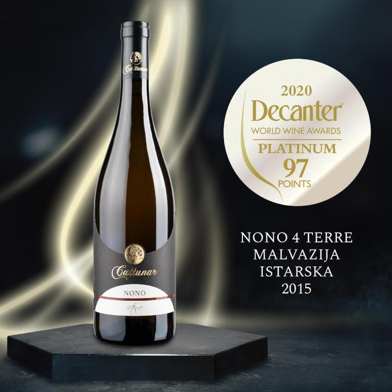 Certifikát, hodnocení, plakát nebo jiný dokument vystavený v ubytování Wine Residence Cattunar