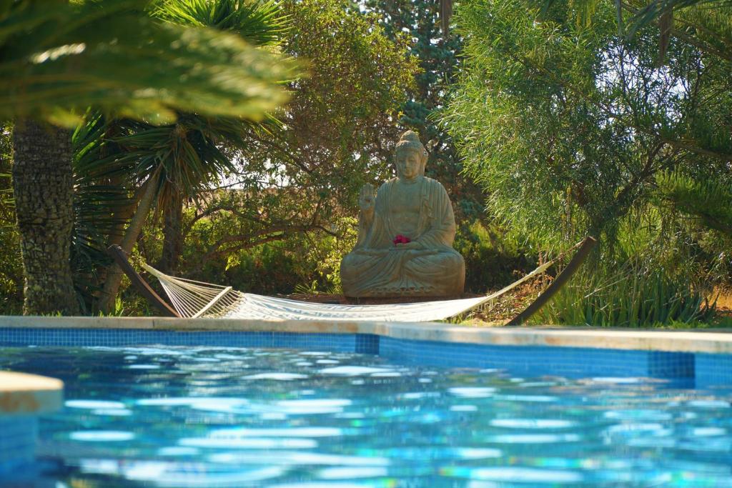 Bazén v ubytování Agroturismo Finca Sa Tanca nebo v jeho okolí