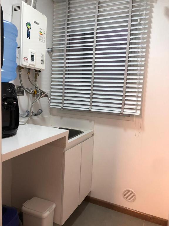 Apartamento de Cobertura Frente ao Lago  Apartamento de Cobertura Frente ao Lago