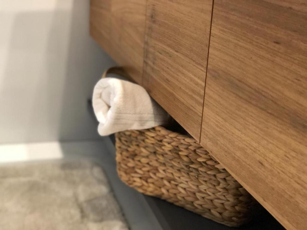 Apartamento de Cobertura Frente ao Lago  Apartamento de Cobertura Frente ao Lago