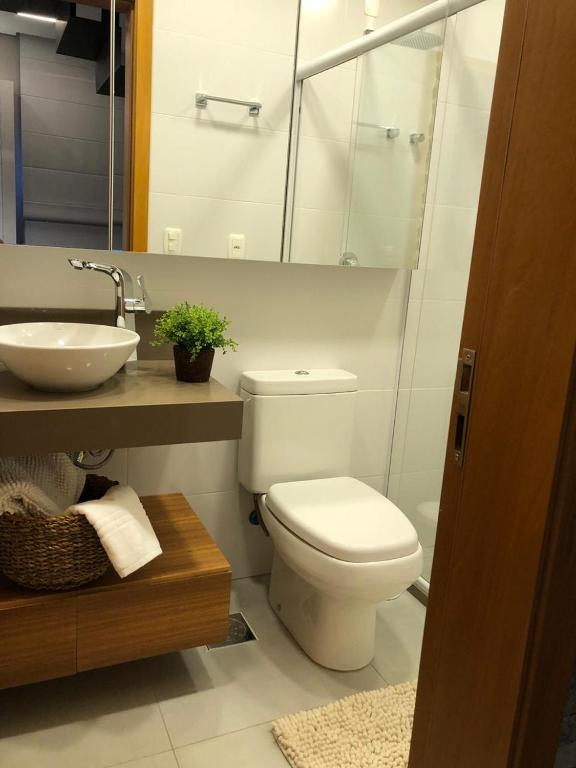 Apartamento de Cobertura Frente ao Lago  Apartamento de Cobertura Frente ao Lago