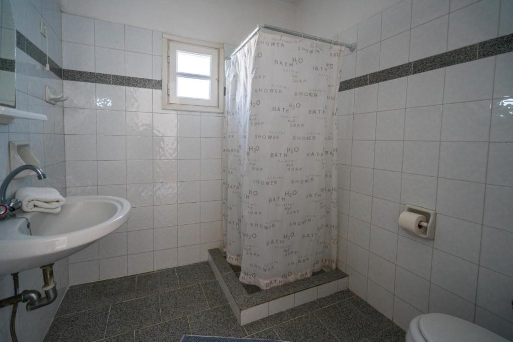 Koupelna v ubytování Villa Limnes