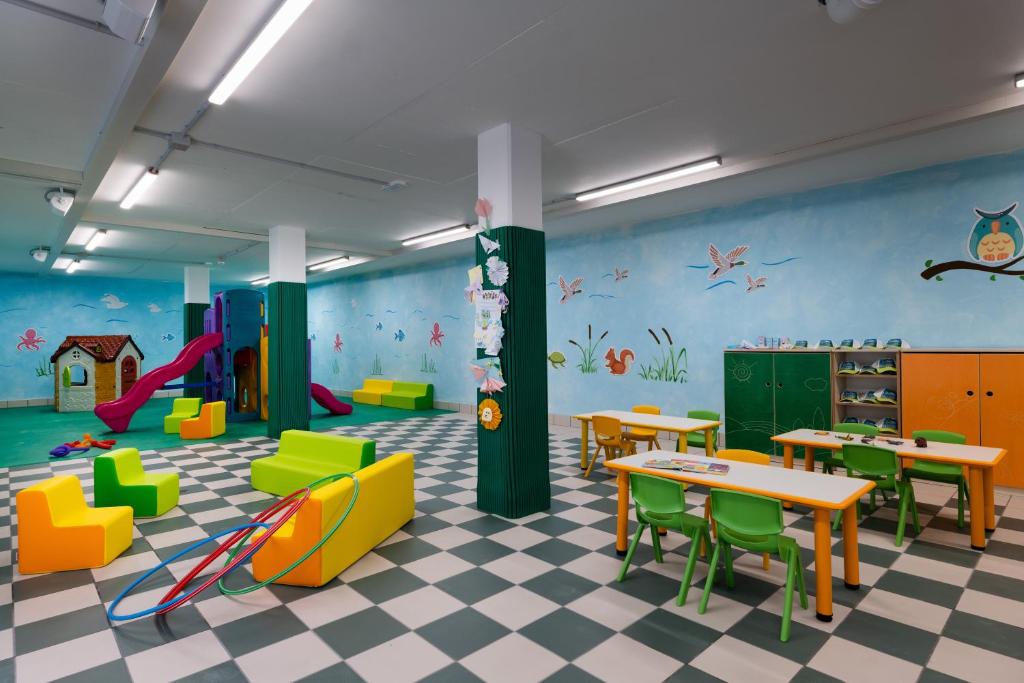 Детский клуб в Lino delle Fate Eco Resort