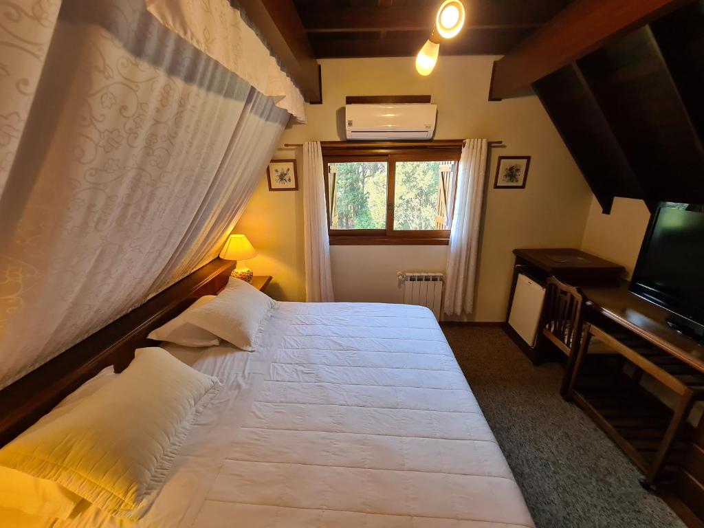 Hotel Azaleia  Hotel Azaleia