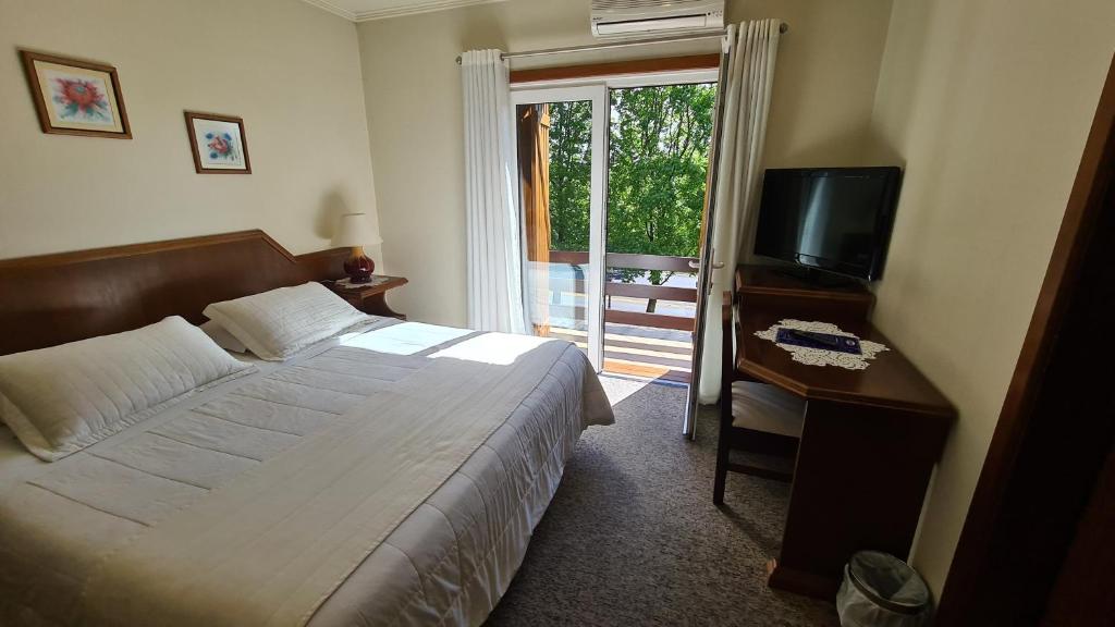 Hotel Azaleia  Hotel Azaleia