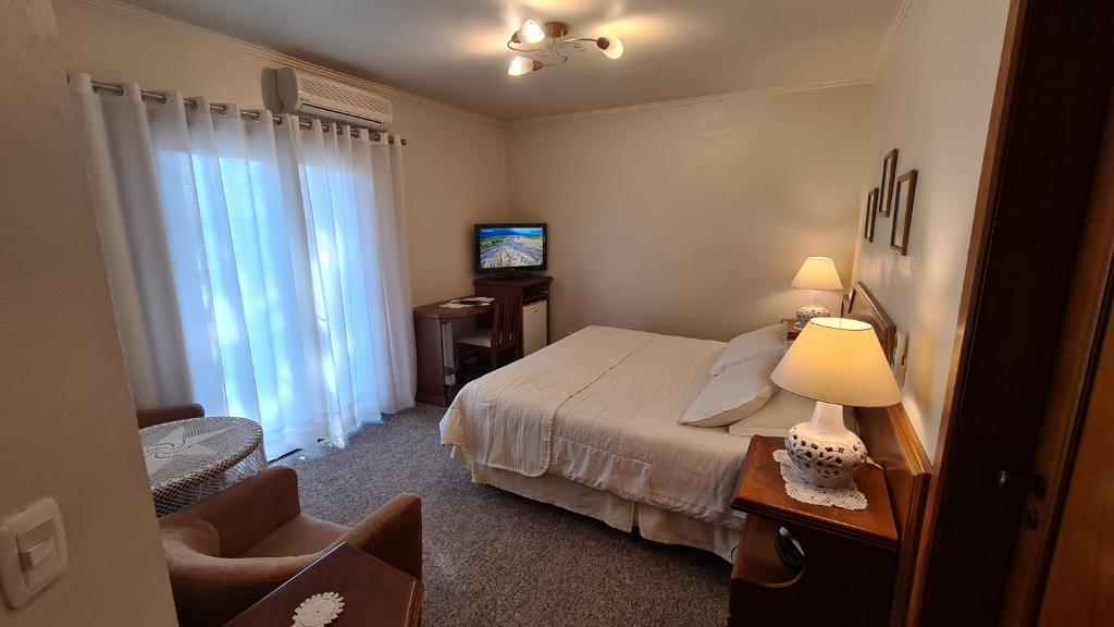 Hotel Azaleia  Hotel Azaleia