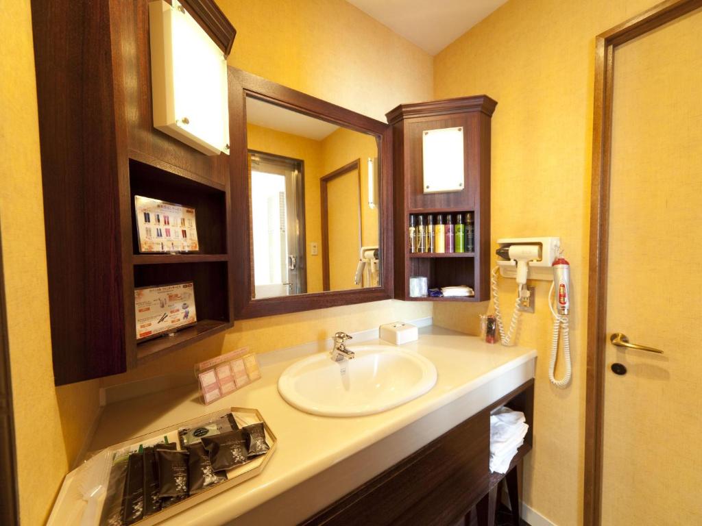 Koupelna v ubytování Hotel Grand Fine Toyonaka Minami