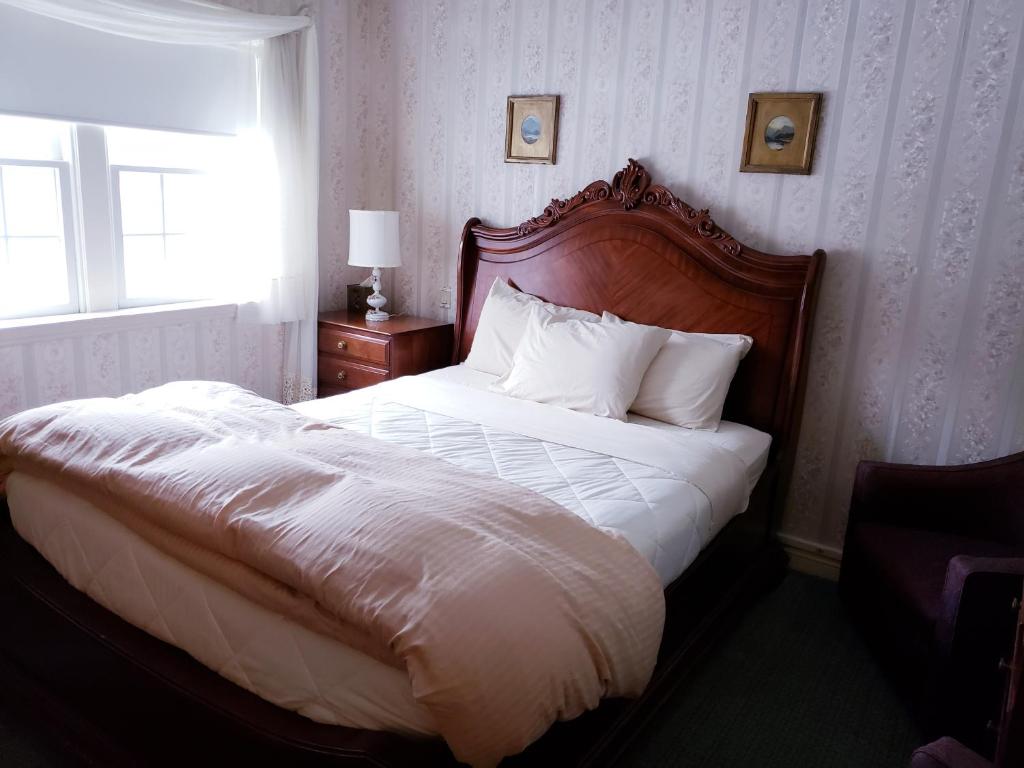 Lowell Inn - Standardzimmer Mit Queensize-Bett