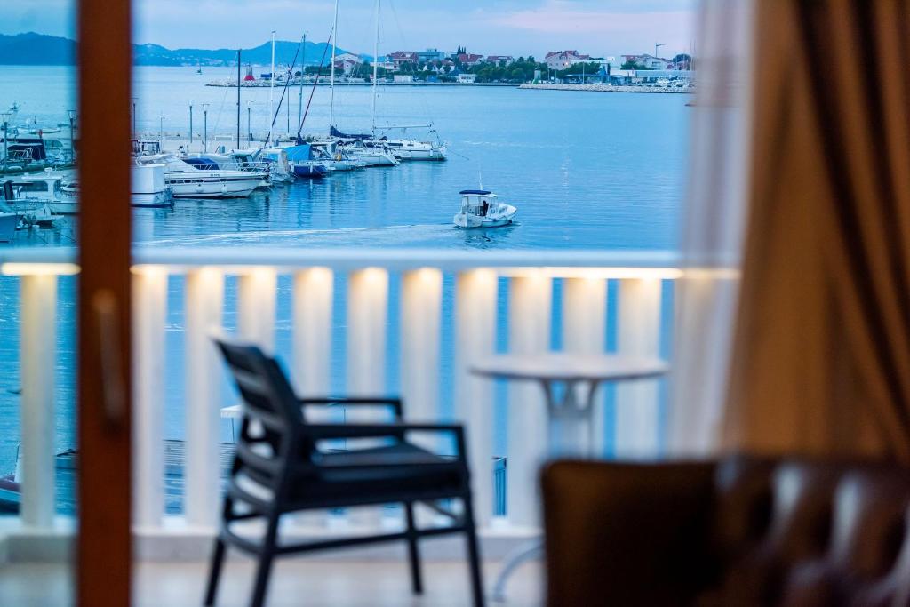 Θέα στο ποτάμι κοντά σε αυτό το bed & breakfast