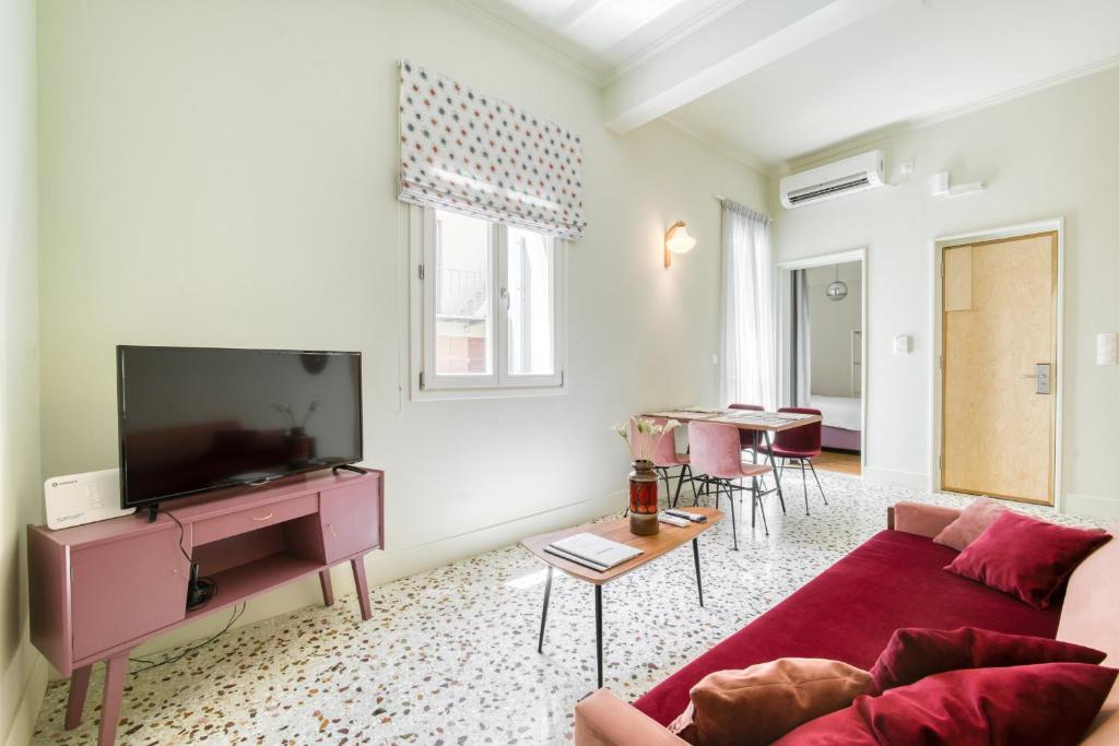 KERAMOS Athens - Resim 17