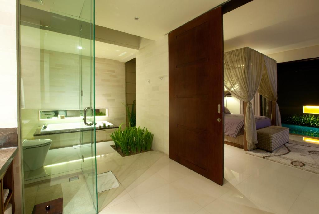 Pradha Villas Seminyak - 8