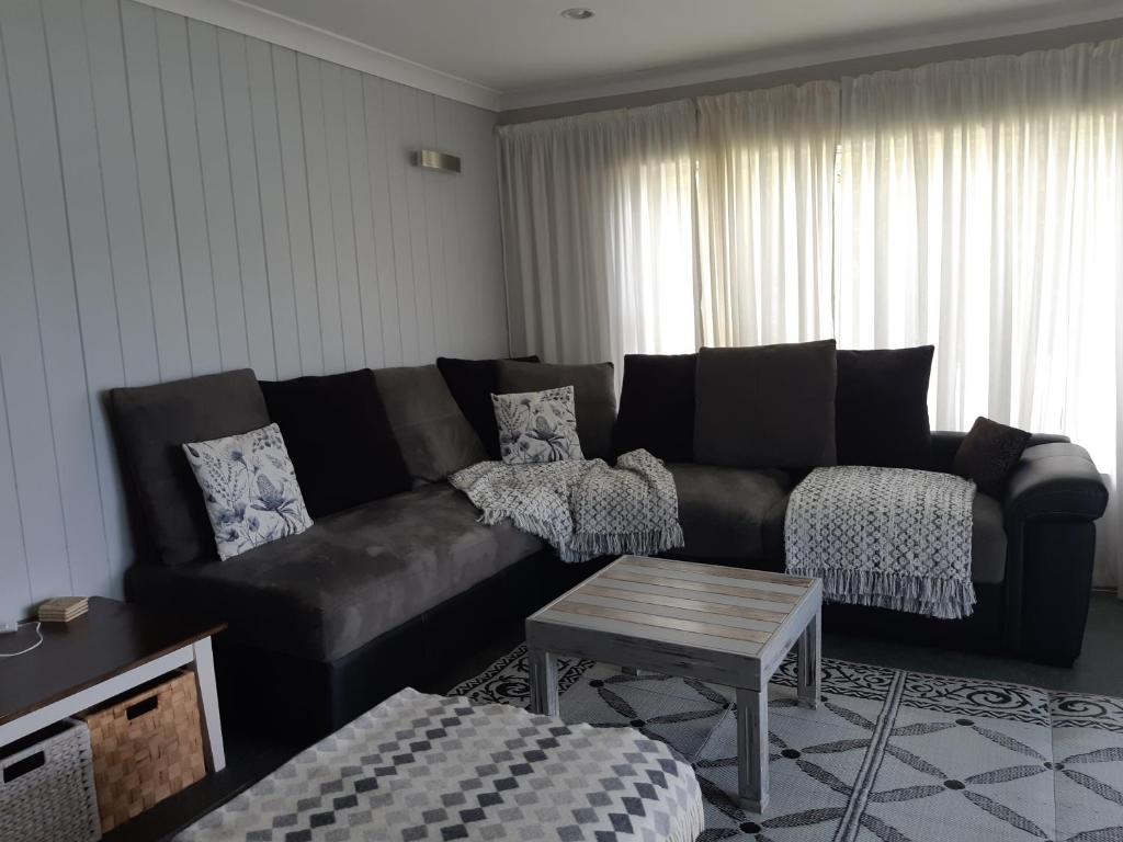 Posezení v ubytování Sunseeker Lodge