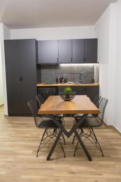 Raise Acropolis View Suites - Penthouse Apartment