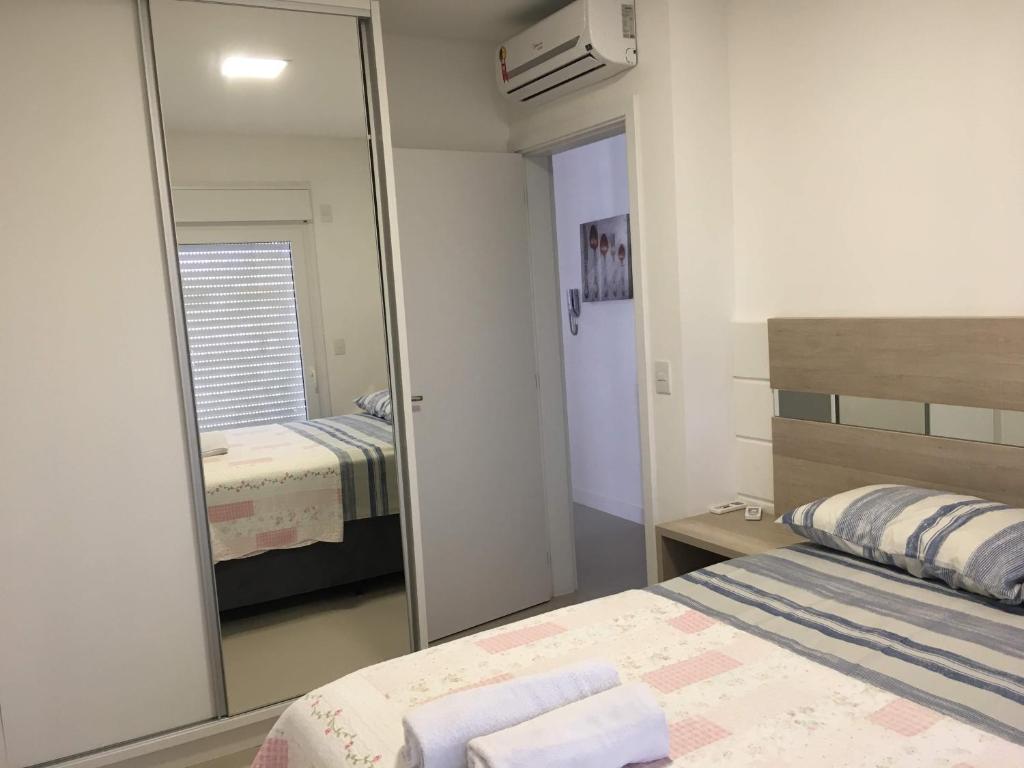  Cobertura de alto padrão com Jacuzzi privativa
