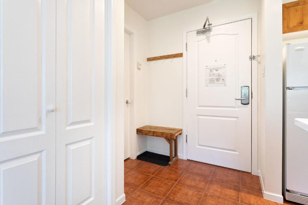 Fotografie z fotogalerie ubytování Bear Lodge (Town Plaza) v destinaci Whistler