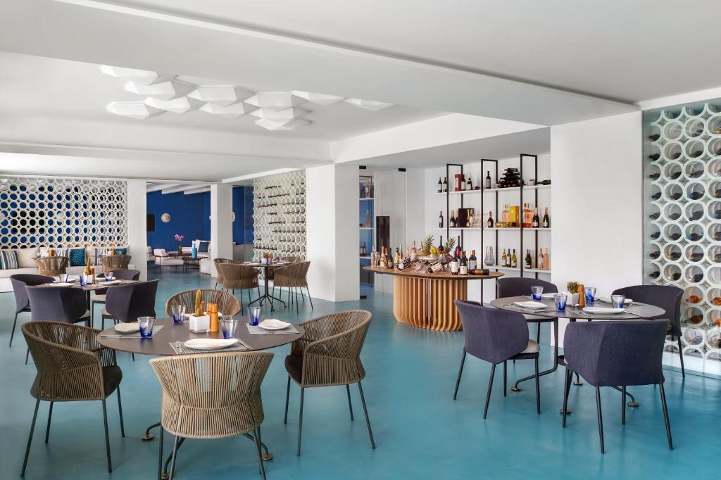 Nápoje v ubytování Mykonos Grand Hotel & Resort