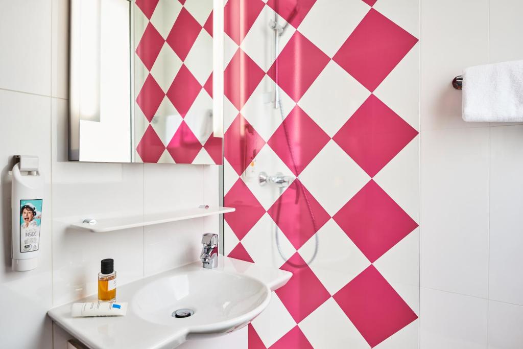 ibis Styles Paris Alesia Montparnasse - Resim 37