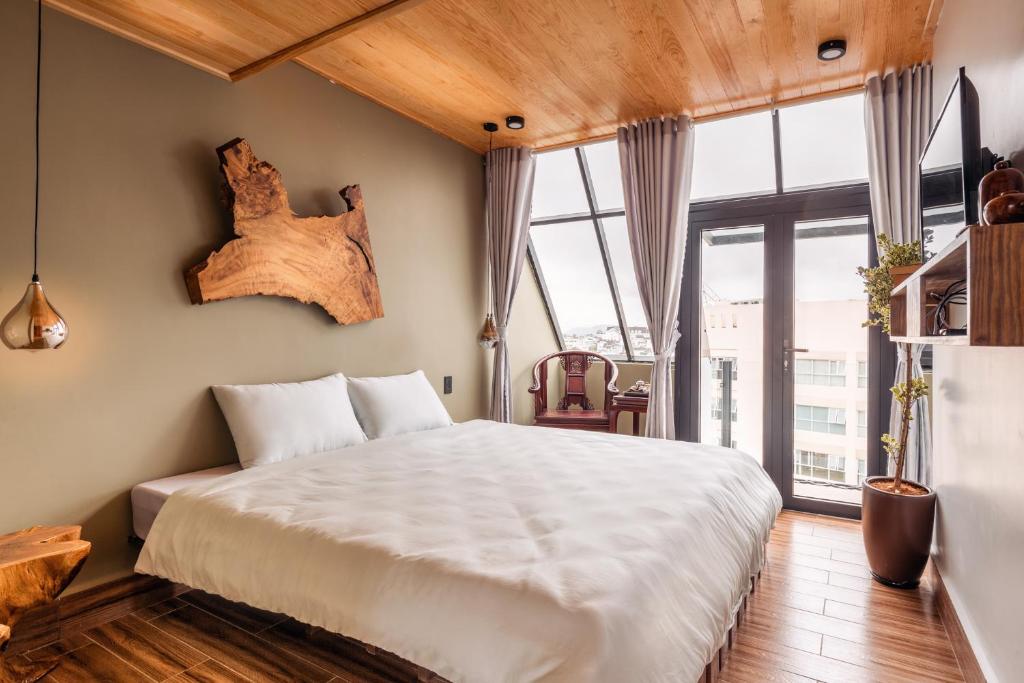 Pi Boutique Hotel - 13