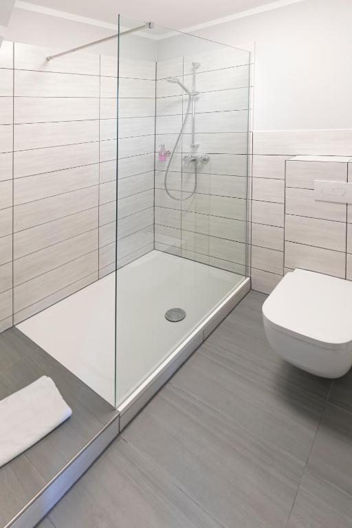 Hotel Mecklenheide - Resim 5