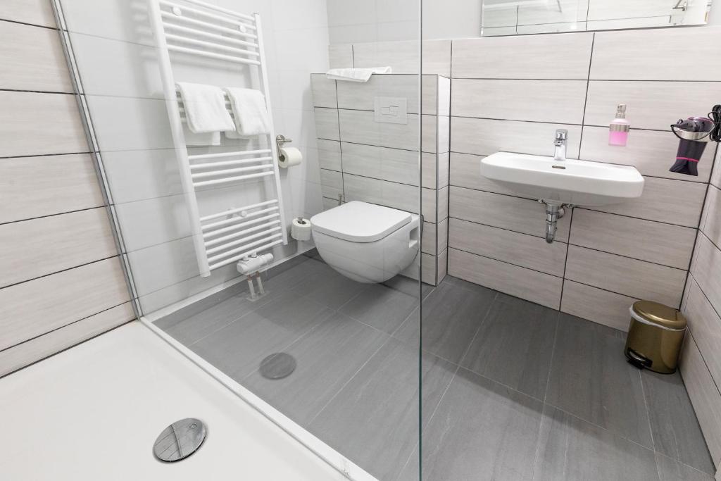 Hotel Mecklenheide - Resim 19