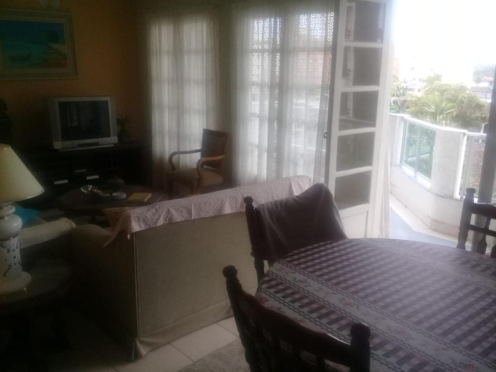  Apartamento Guarujá - Enseada - máx 10 pessoas - 400 metros da praia