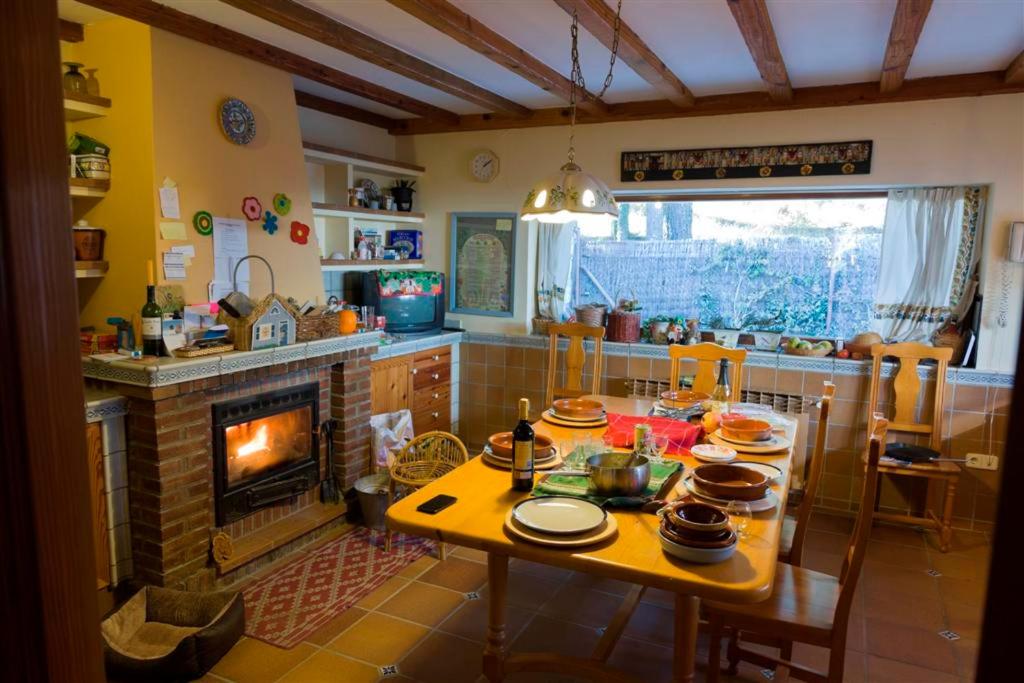 Foto dalla galleria di Preciosa casa en Parque Natural Sierra de Guadarrama a Cercedilla