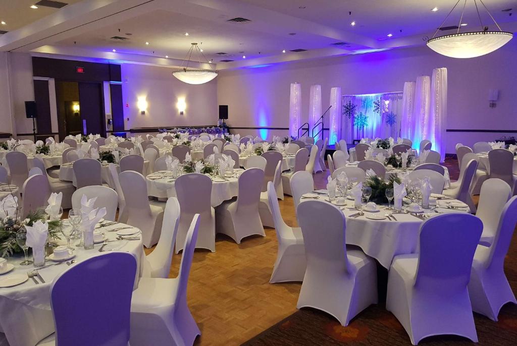 Travelodge Hotel by Wyndham Saskatoon - Resim 22