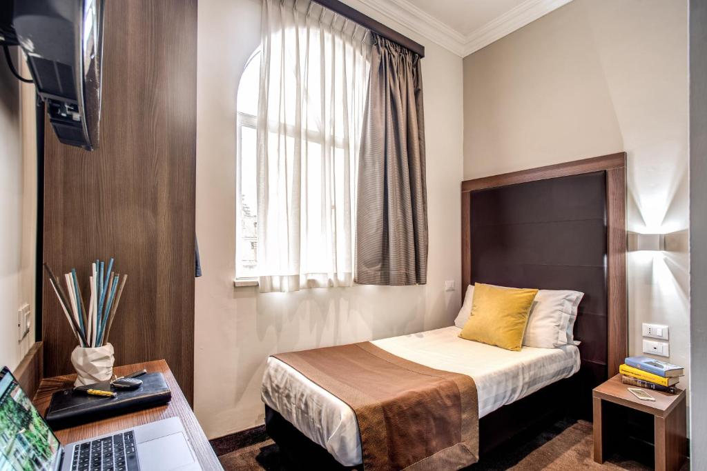 Rome Garden Hotel - Resim 18