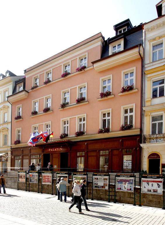 Budova, kde se hotel nachází