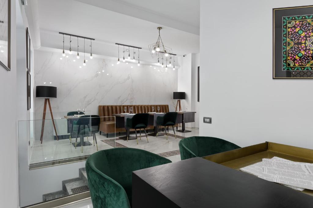 The Square Hotel - Resim 28