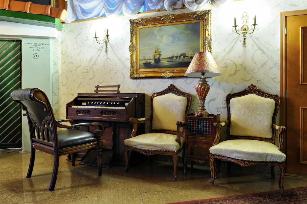 Posezení v ubytování St.Olav Hotel