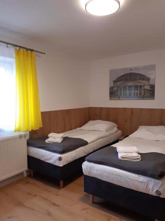 Posteľ alebo postele v izbe v ubytovaní SZWEDZKA22 PL Premium Rooms