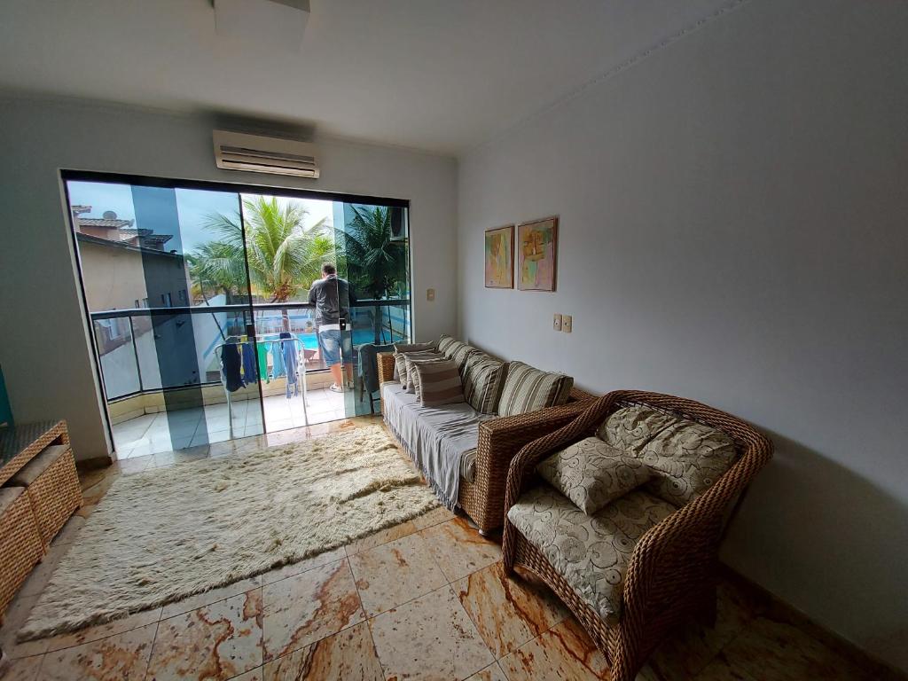  APARTAMENTO GUARUJA ENSEADA 3 DORM