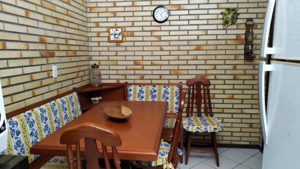  Casa em Bombinhas Praia de Morrinhos para 6 pessoas