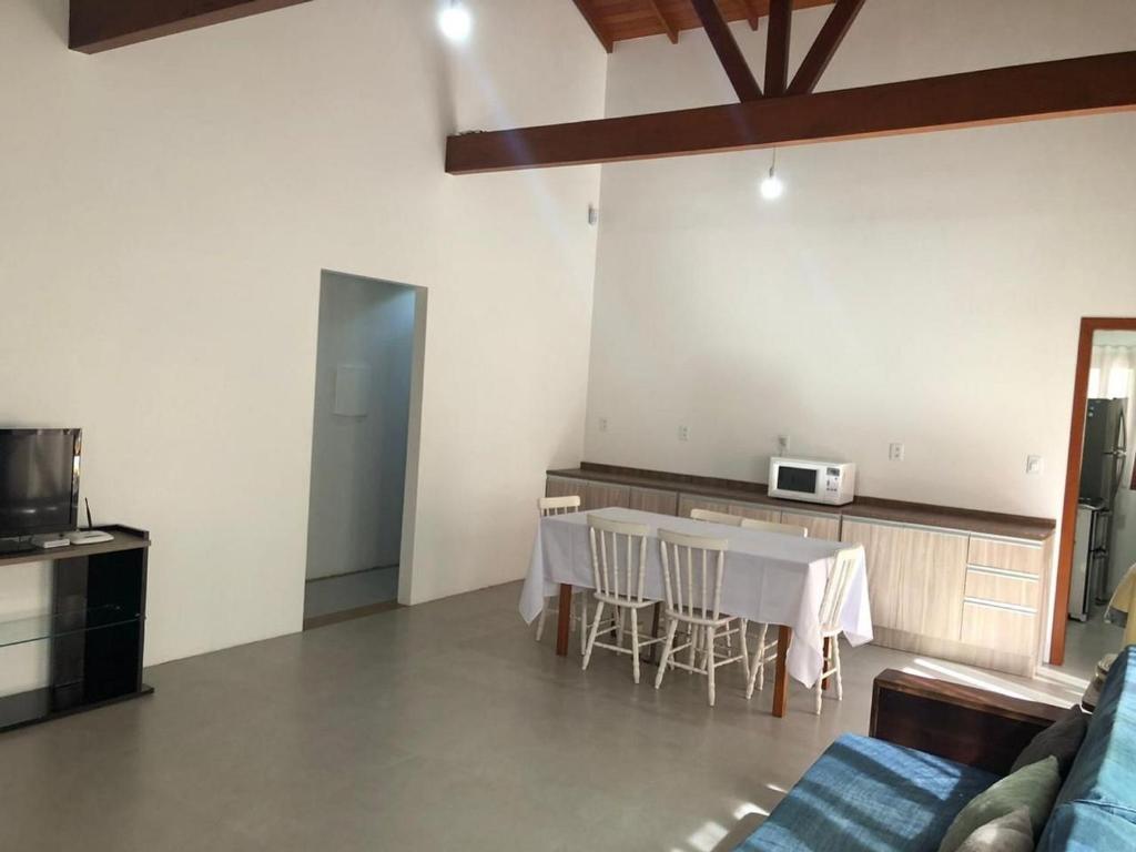  Casa em Bombinhas Praia de Canto Grande para 8 pessoas