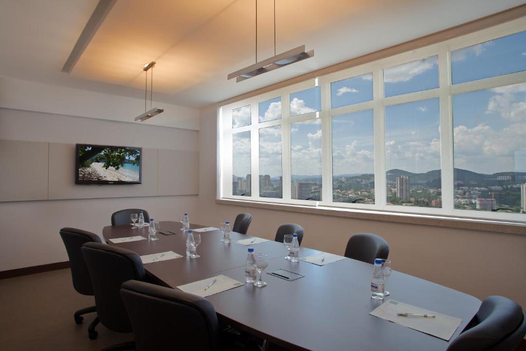  Quality Suites Alphaville