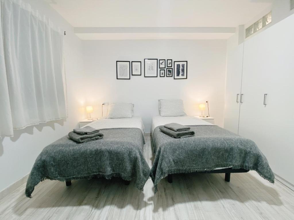 Posteľ alebo postele v izbe v ubytovaní GMC Turistics - Great Apartment for Groups & Families