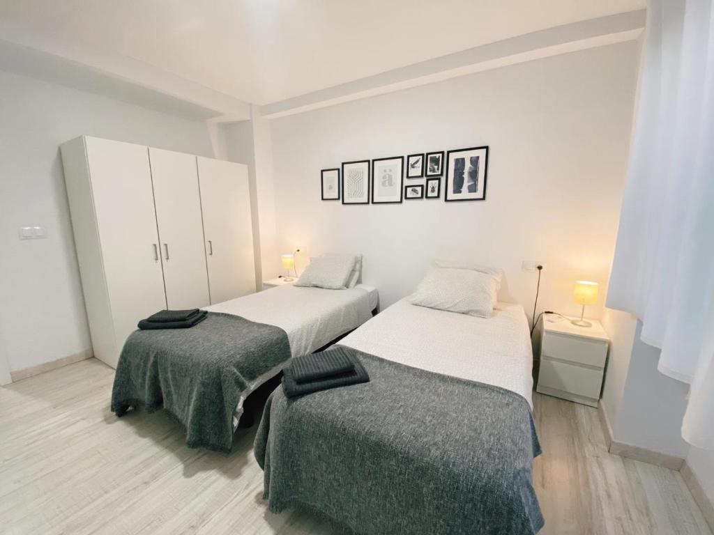 Posteľ alebo postele v izbe v ubytovaní GMC Turistics - Great Apartment for Groups & Families