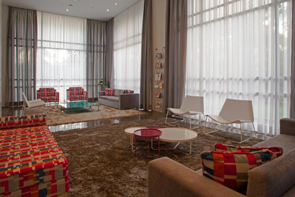 Quality Suites Alphaville