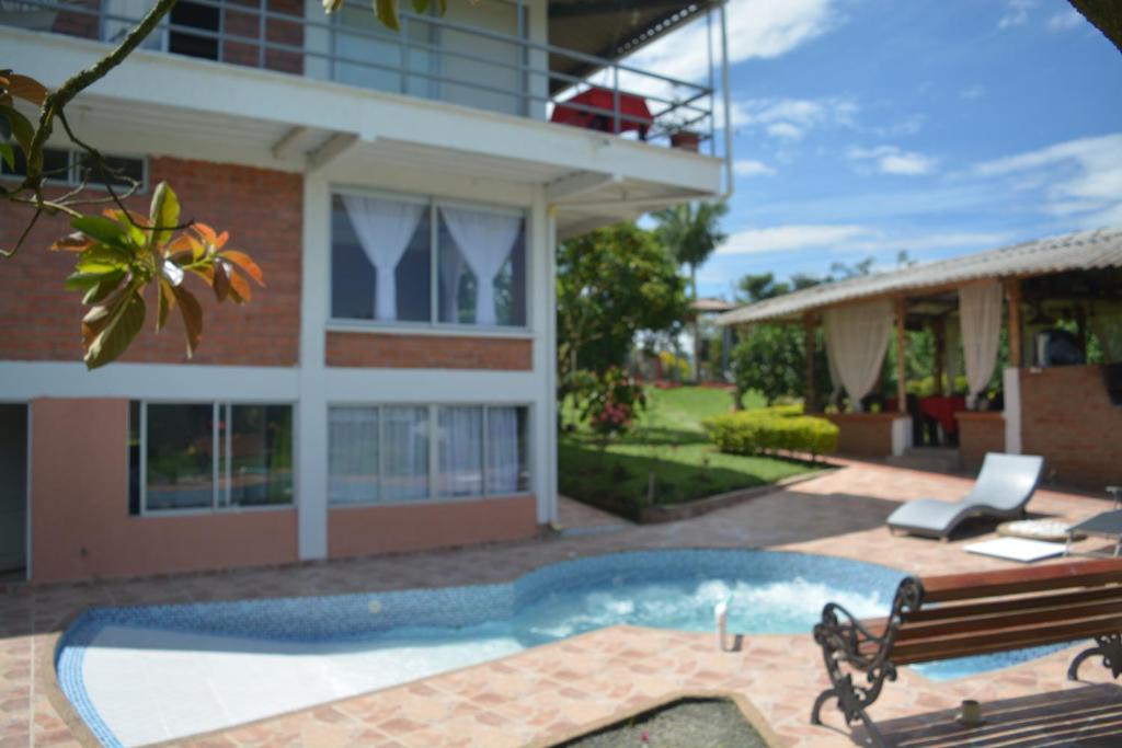 Bazén v ubytování Hotel Campestre Sueño del Abuelo nebo v jeho okolí