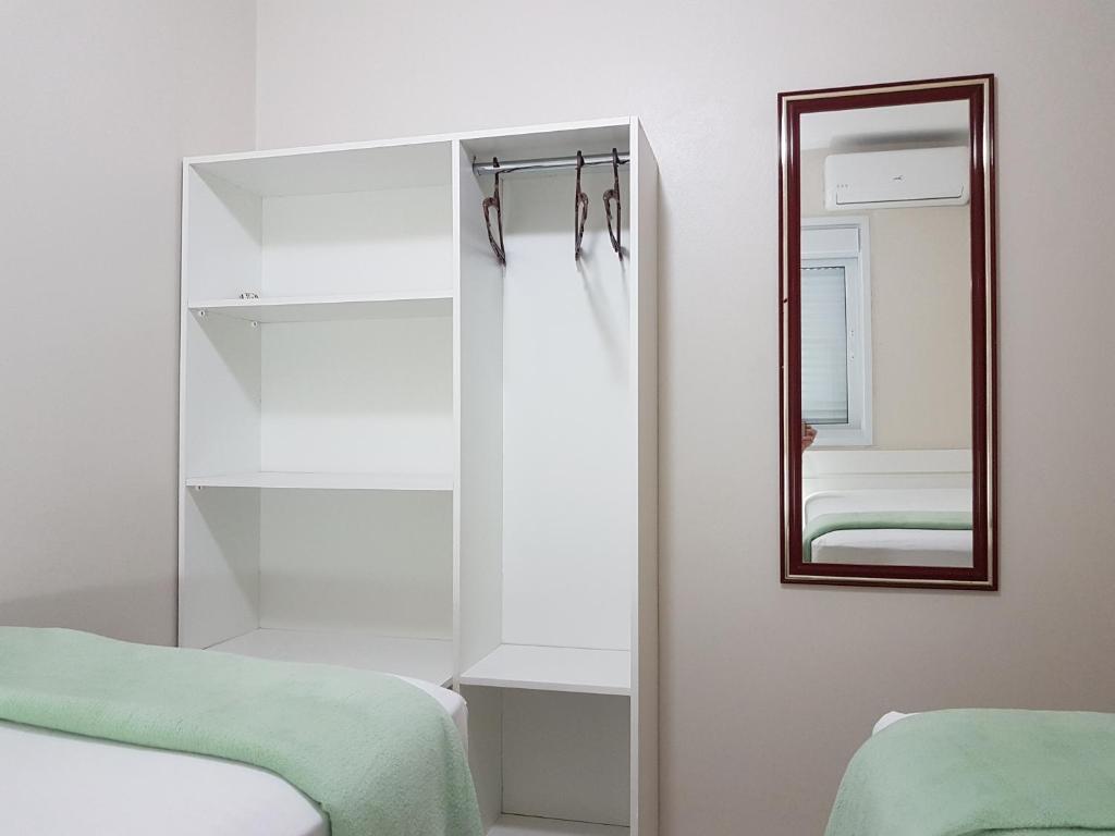  RESIDENCIAL COM CASAS DE 2 DORM - Praia Garopaba